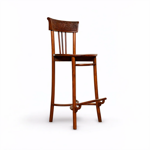TERRA A pair of chairs